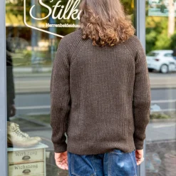 Alpaka-Stricktroyer Nolan Brown